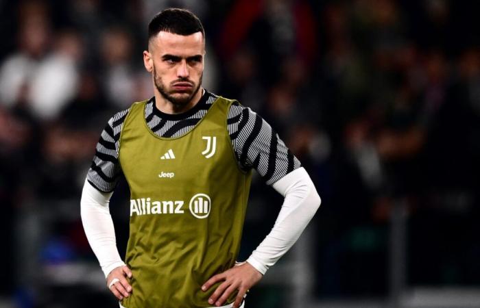 Juventus
      outcast
      Kostic
      leans
      towards
      Galatasaray,
      not
      Al-Ittihad