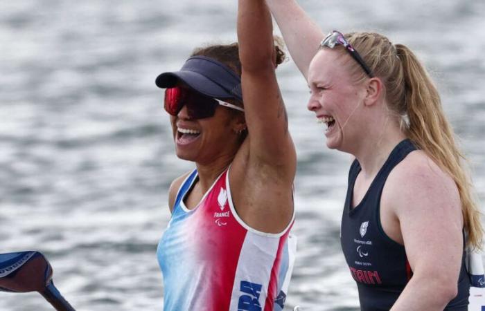 Nélia
      Barbosa
      wins
      silver
      in
      canoeing;
      Rosario
      Murcia-Gangloff
      fourth
      in
      marathon