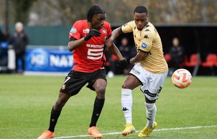 Transfer
      window.
      US
      Concarneau
      recruits
      a
      striker
      trained
      at
      Stade
      Rennais.
      Sport