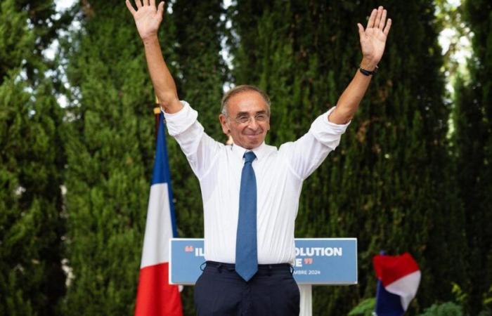 In
      Vaucluse,
      Éric
      Zemmour
      returns
      and
      wants
      to
      “free
      the
      French
      from
      politics”