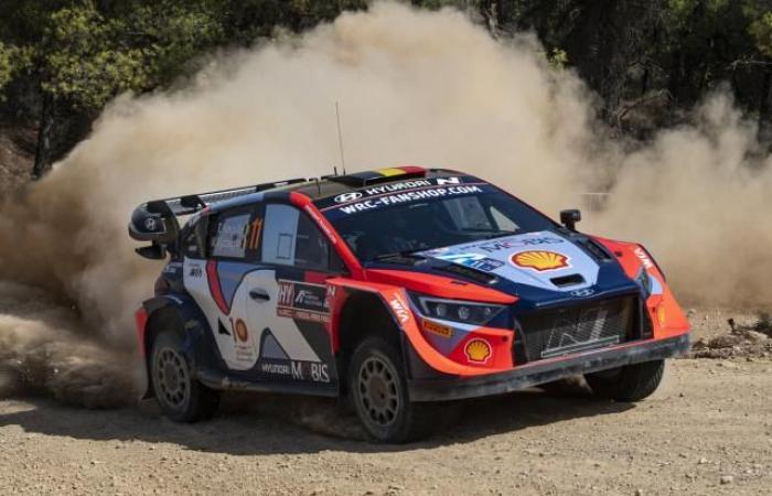 Thierry
      Neuville
      wins
      the
      Acropolis
      Rally
      ahead
      of
      Dani
      Sordo,
      Sébastien
      Ogier
      rolls
      in
      the
      last
      special
      stage