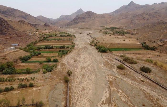 The
      Directorate
      of
      Meteorology
      explains
      the
      causes
      of
      thunderstorms
      in
      areas
      of
      Morocco