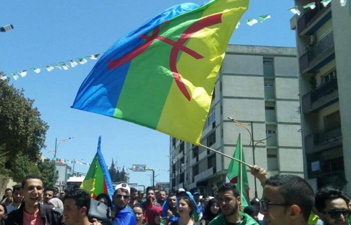 Not
      a
      single
      Amazigh
      voice
      for
      the
      Algerian
      authoritarian
      regime
      –
      Kabyle.com