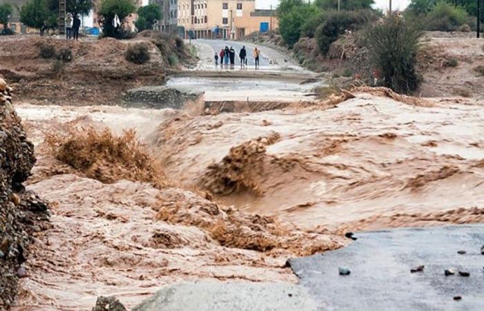 South-East
      Morocco
      under
      water
      and
      maximum
      vigilance