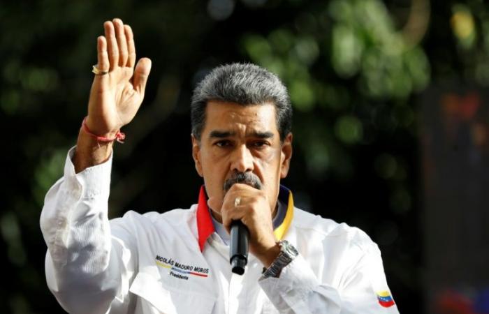 Opposition
      leader
      stays
      in
      Venezuela
      to
      fight,
      Maduro’s
      “respect”
      for
      his
      rival’s
      exile