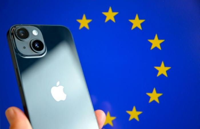 EU
      justice
      rules
      on
      two
      major
      cases
      for
      Apple
      and
      Google