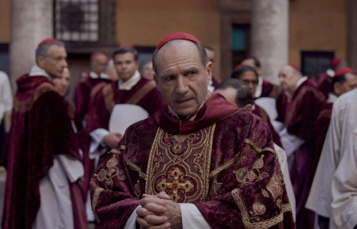 “Conclave”:
      A
      gripping
      papal
      thriller
      at
      TIFF