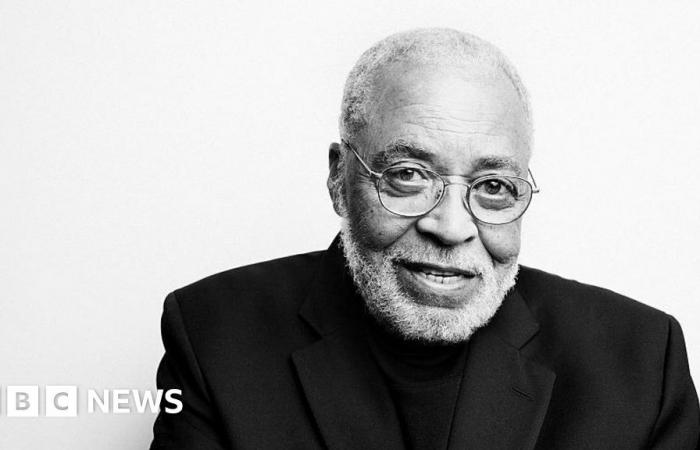 James
      Earl
      Jones,
      the
      voice
      of
      Darth
      Vader
      and
      Musafa