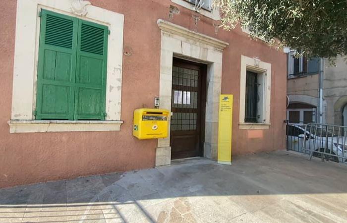 Closed
      since
      2017,
      the
      Montauroux
      post
      office
      has
      reopened
      its
      doors