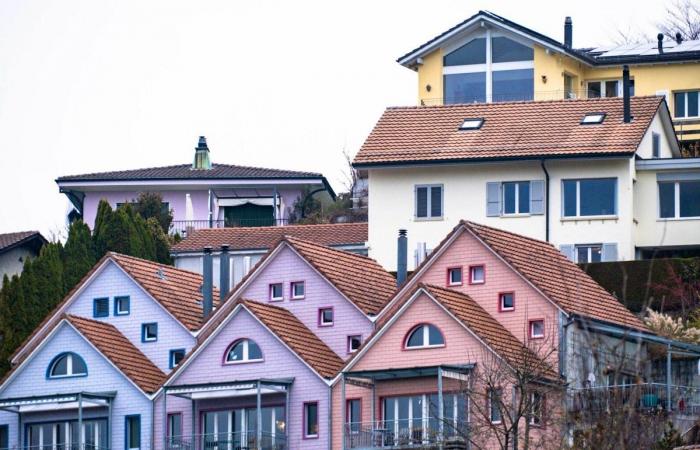 Rent,
      mortgage,
      Swiss
      franc
      exchange
      rate:
      This
      means
      a
      lower
      key
      interest
      rate