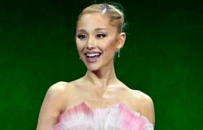 Why
      Ariana
      Grande
      Skipped
      the
      2024
      MTV
      Video
      Music
      Awards