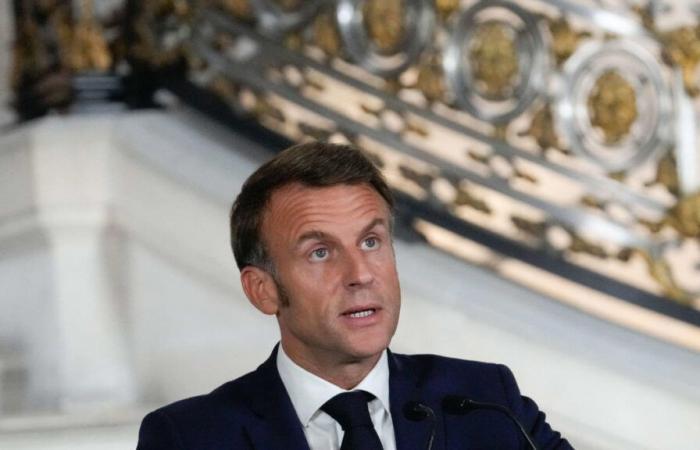 Emmanuel
      Macron
      calls
      for
      “always
      taking
      into
      account”
      the
      vote
      of
      the
      French,
      the
      left
      is
      suffocating