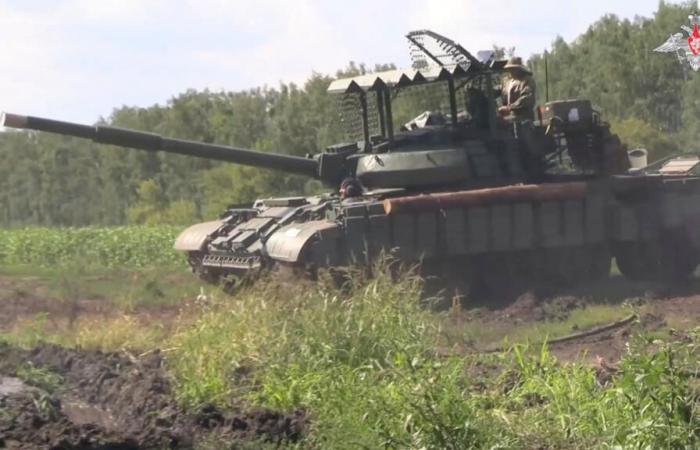 Russia
      has
      launched
      a
      counteroffensive
      against
      Ukrainians
      on
      its
      territory