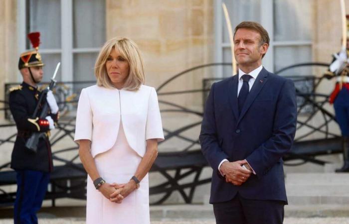 Two
      women
      who
      claimed
      Brigitte
      Macron
      was
      a
      man
      convicted
      of
      defamation