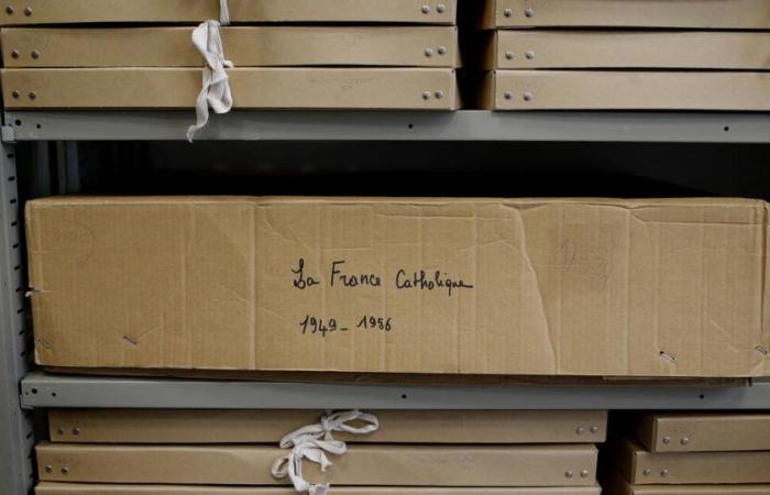 The
      Church
      will
      immediately
      open
      its
      archives
      to
      researchers
      –
      Libération