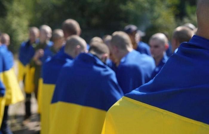 Volodymyr
      Zelensky
      announces
      return
      of
      49
      Ukrainian
      prisoners
      in
      exchange
      with
      Russia