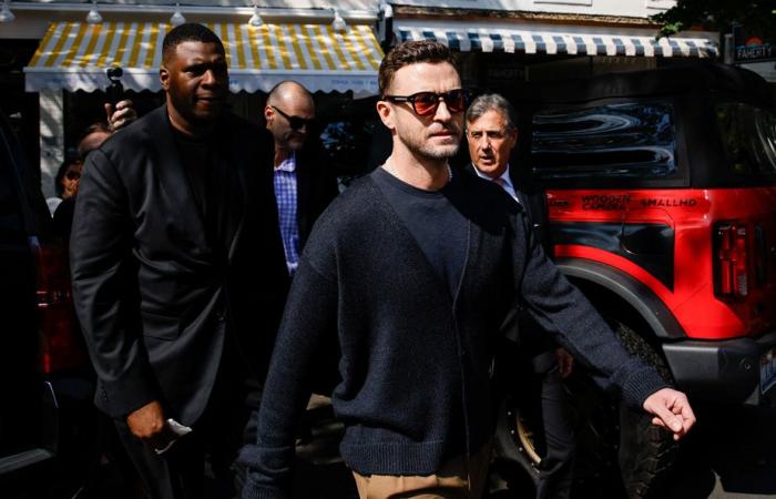 Justin
      Timberlake
      Apologizes
      for
      Drunk
      Driving