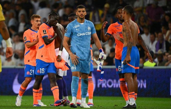 Courbis
      warns
      PSG,
      OM
      launches
      Leicester
      project