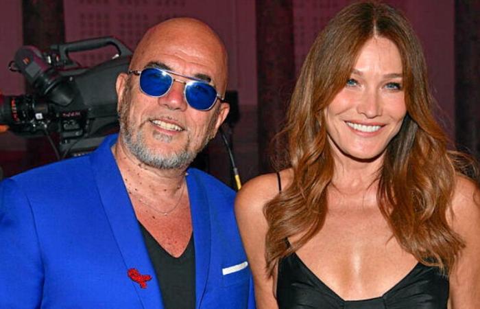 Pascal
      Obispo
      announces
      a
      duet
      with
      Carla
      Bruni