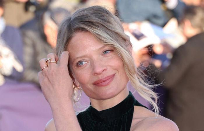 Mélanie
      Thierry
      sublime
      in
      velvet
      on
      the
      red
      carpet
      of
      Deauville,
      Benoît
      Magimel
      in
      love…
      (PHOTOS)