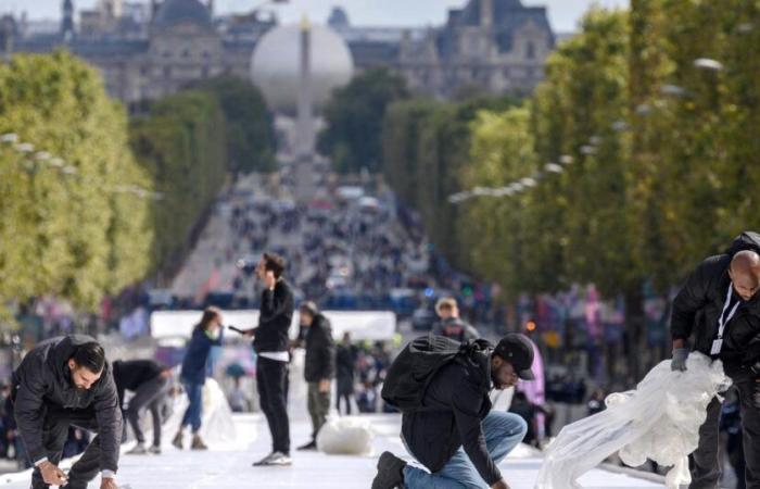 Confusion
      over
      QR
      Codes
      to
      attend
      the
      Olympic
      athletes’
      parade
      in
      Paris