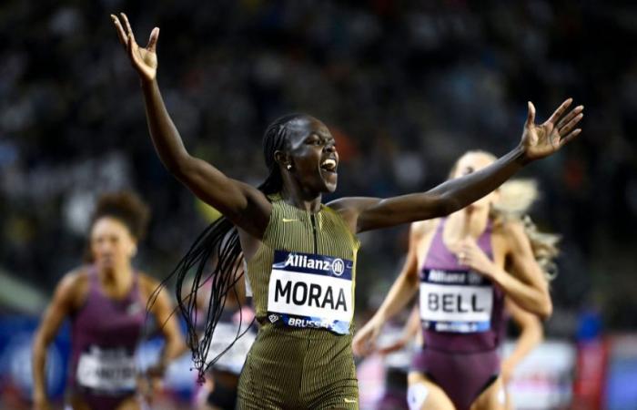 Mary
      Moraa
      ‘proud
      of
      herself’
      after
      reclaiming
      Diamond
      League
      Trophy