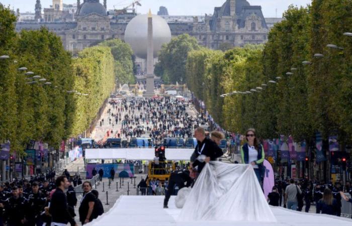 Follow
      the
      day
      of
      celebration
      of
      the
      athletes
      and
      actors
      of
      Paris
      2024