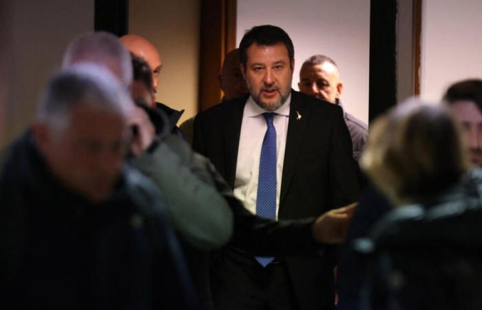 Six
      years
      in
      prison
      requested
      against
      Matteo
      Salvini
      in
      the
      “Open
      Arms”
      trial