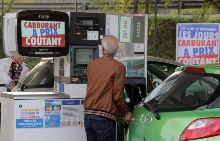 Inflation
      in
      France
      is
      back
      below
      2%,
      a
      first
      in
      three
      years,
      reports
      INSEE