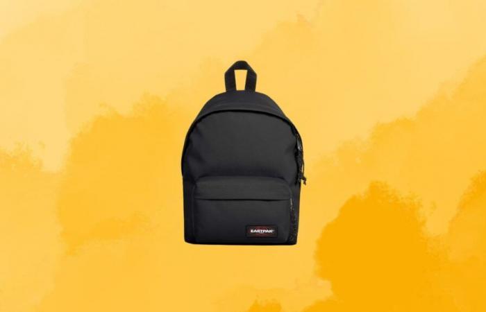 This
      black
      Eastpak
      bag
      for
      less
      than
      €50
      is
      the
      number
      1
      seller
      on
      this
      site,
      take
      advantage
      of
      it