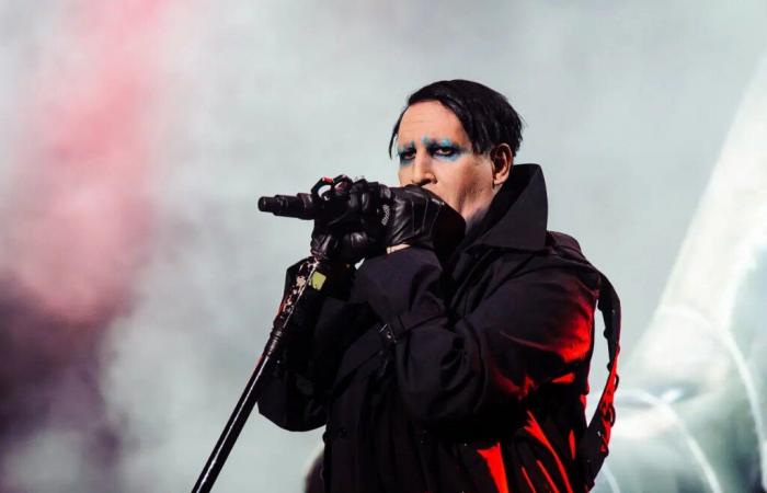 Watch
      the
      full
      Marilyn
      Manson
      concert
      in
      Durant,
      Oklahoma