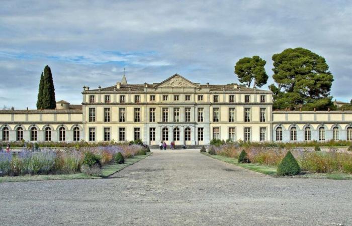 The
      fragile
      model
      of
      the
      Château
      de
      Pennautier,
      the
      “Versailles
      of
      Languedoc”