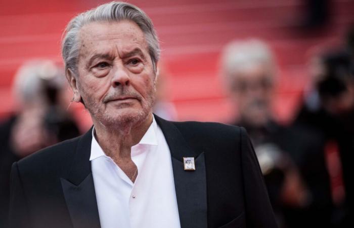 Death
      of
      Alain
      Delon:
      his
      last
      wishes
      flouted
      by
      Anthony,
      Anouchka
      and
      Alain-Fabien?