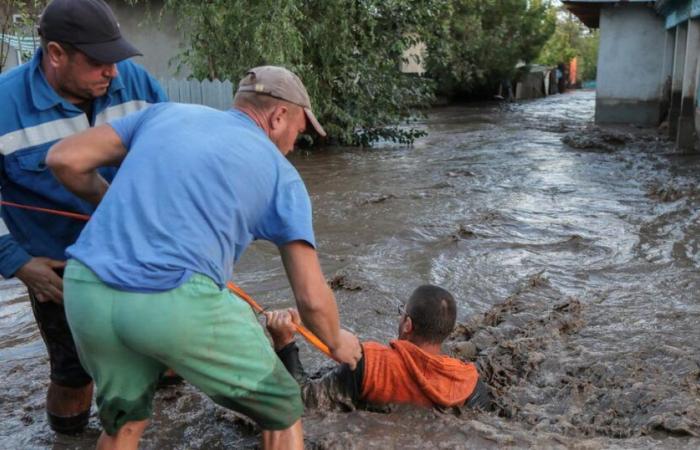 Poland,
      Austria,
      Romania,
      Czech
      Republic…
      Storm
      Boris
      hits
      Eastern
      Europe,
      at
      least
      6
      dead