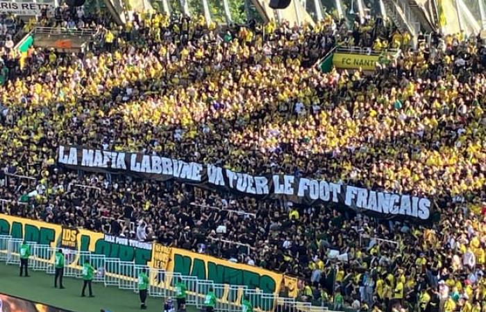 the
      strong
      message
      from
      Nantes
      supporters
      against
      the
      president
      of
      the
      LFP