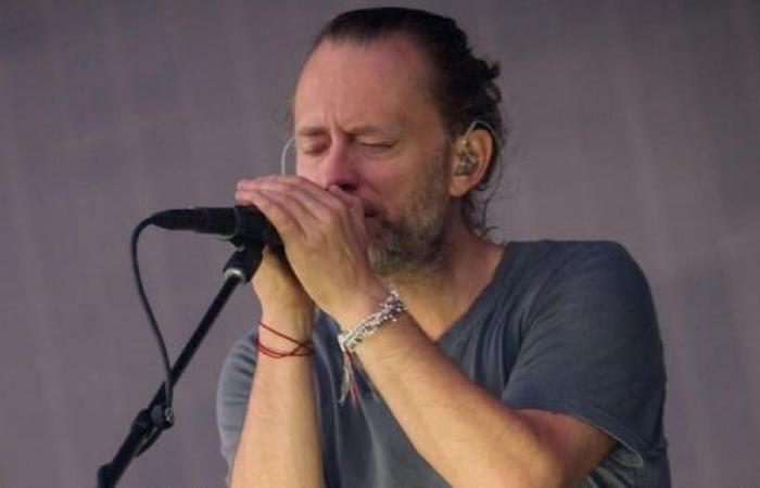 Radiohead
      Coming
      Back
      Soon?
      A
      Band
      Member
      Responds!