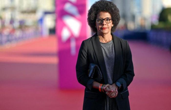 Audrey Pulvar walks the red carpet at the Deauville Film Festival with her natural afro