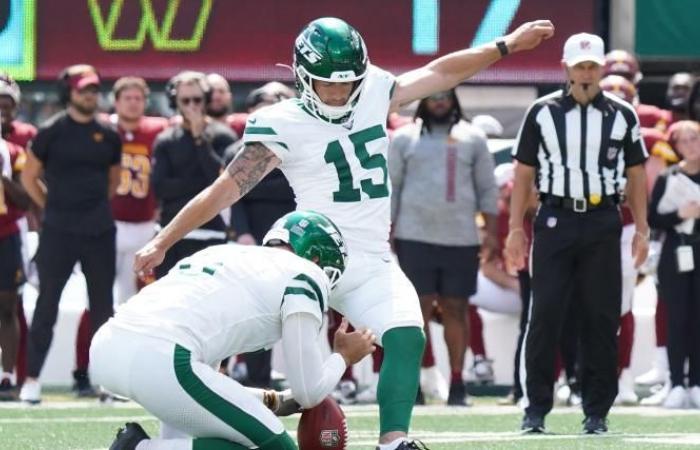 Ex-Jets
      kicker
      single-handedly
      out-scores
      Giants
      for
      Week
      2
      win