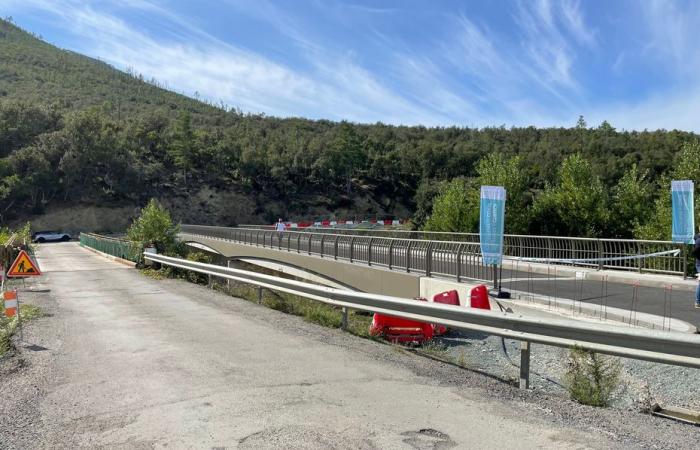 Eight years later, the definitive Casaluna bridge finally put into service