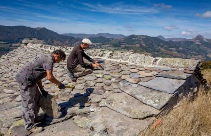 How Ludovic shapes slate to preserve the heritage of Cantal