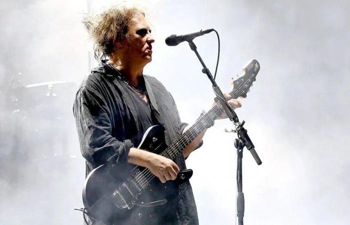 The Cure will release a new album in November