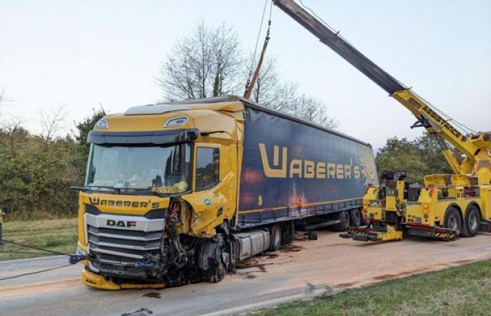 Major traffic jams in Châteauneuf-sur-Loire due to an accident involving several vehicles