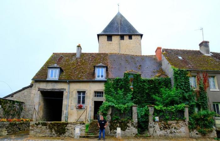 In Creuse, she has been fighting for years for the neighbouring house to be recognised as “ownerless property”