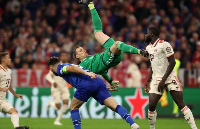 Is he hurt? Vincent Kompany explains why Bayern Munich subbed Manuel Neuer at halftime