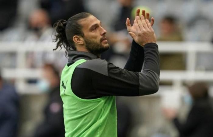 Former England international Andy Carroll joins Bordeaux