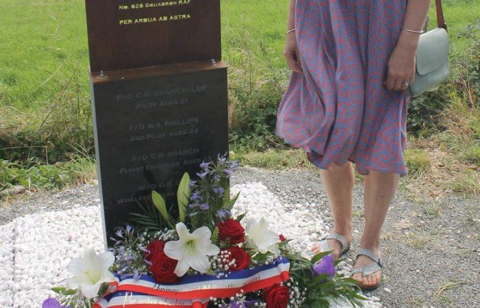 She created a stele to remember the tragic fate of six English airmen who crashed in the Tarn in 1945.