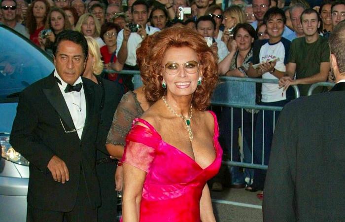 Still a dazzling movie diva: Sophia Loren turns 90 – we’d like to be like her!