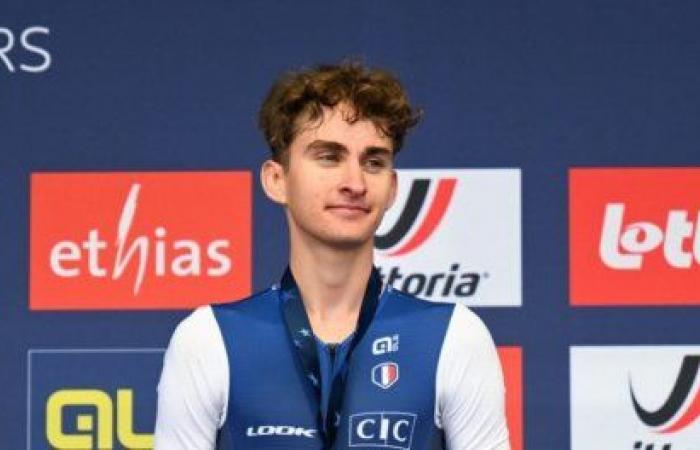 Seixas and four other young riders promoted