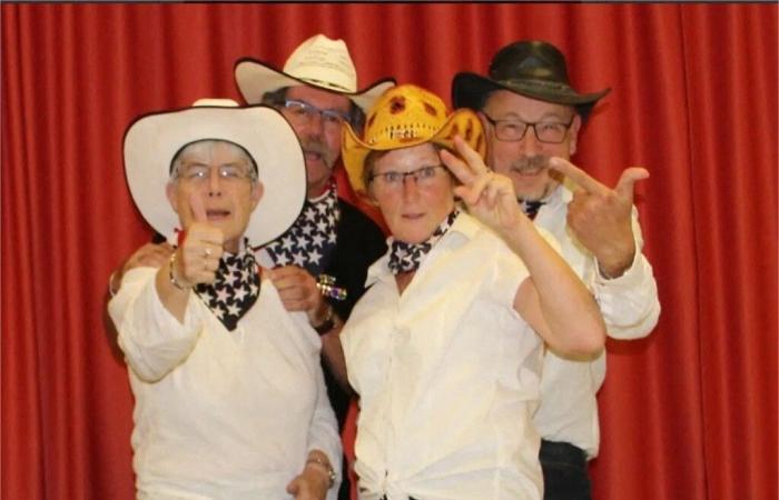 In Neubourg, country dancing enthusiasts resume their classes