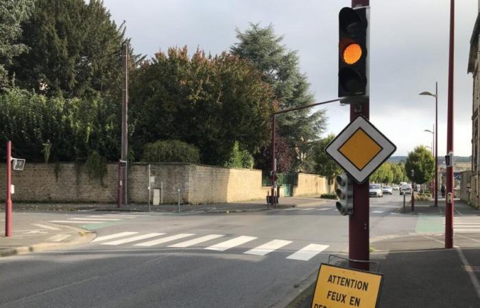 Why are the traffic lights on Boulevard Chanzy no longer working?